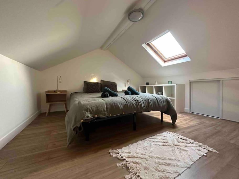 Maison Jardin Proche Paris Вильжюиф Экстерьер фото